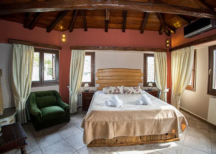 Terpou Stonehouse And Deluxe Family 4* Áyios Vlásios