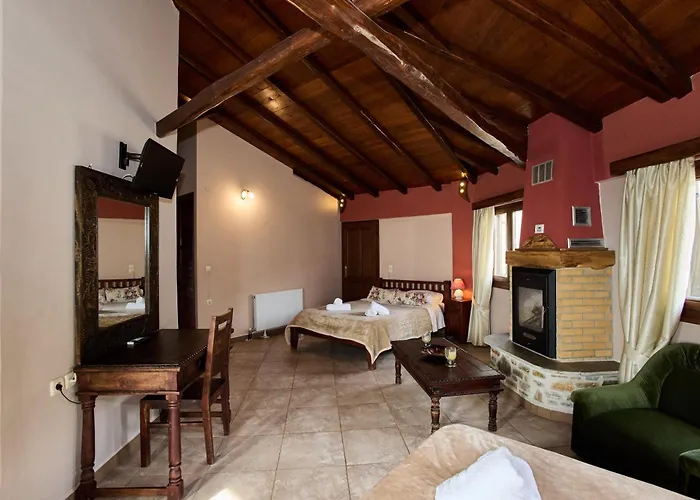 Terpou Stonehouse And Deluxe Family 4*