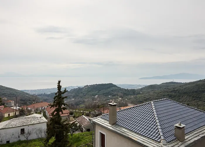 Hotel Terpou Stonehouse And Deluxe Family